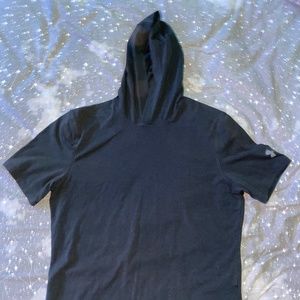 Black Under Armour Hooded Tee-Shirt